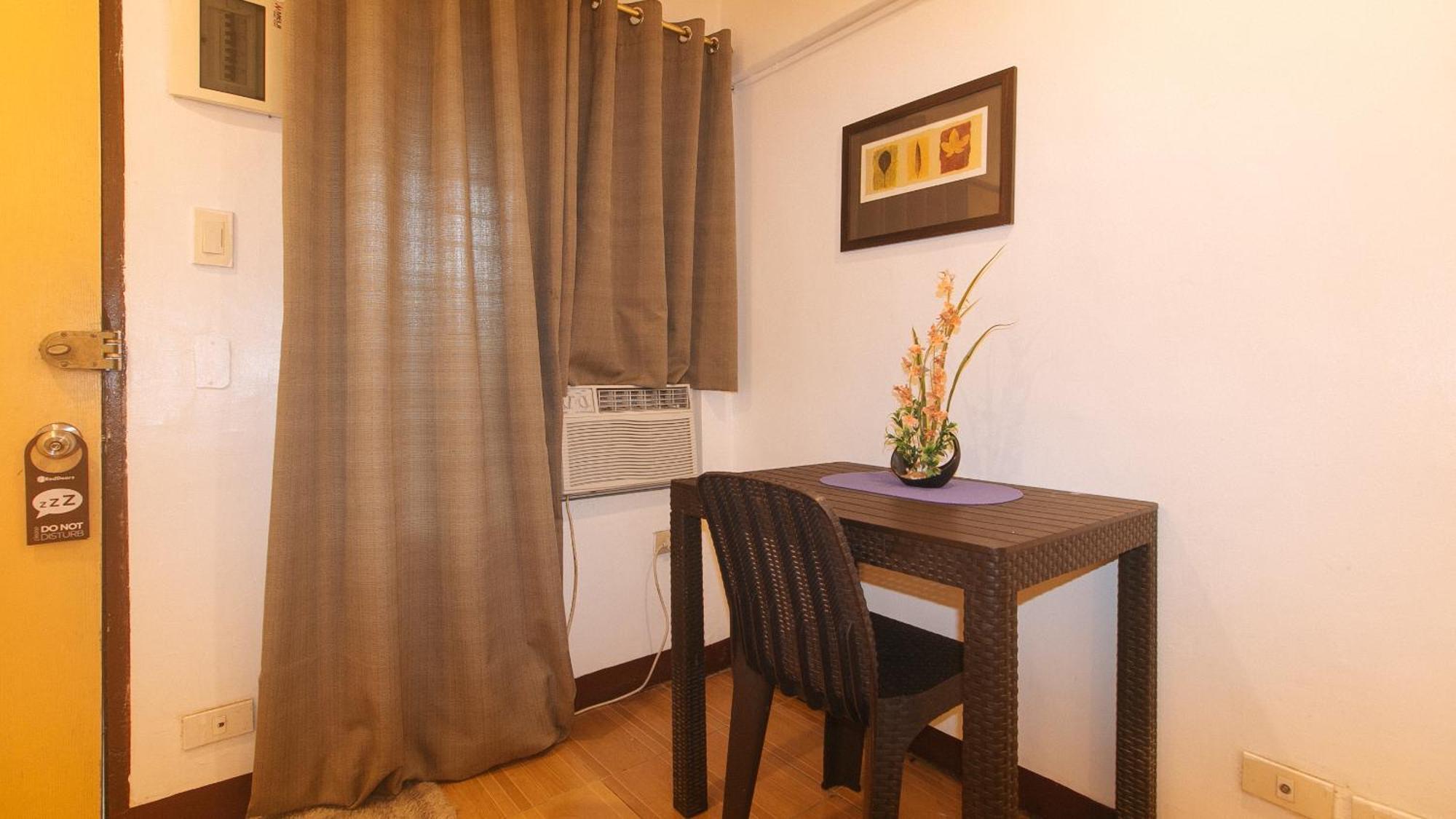 Pension Inn Marilao Lias Bagian luar foto