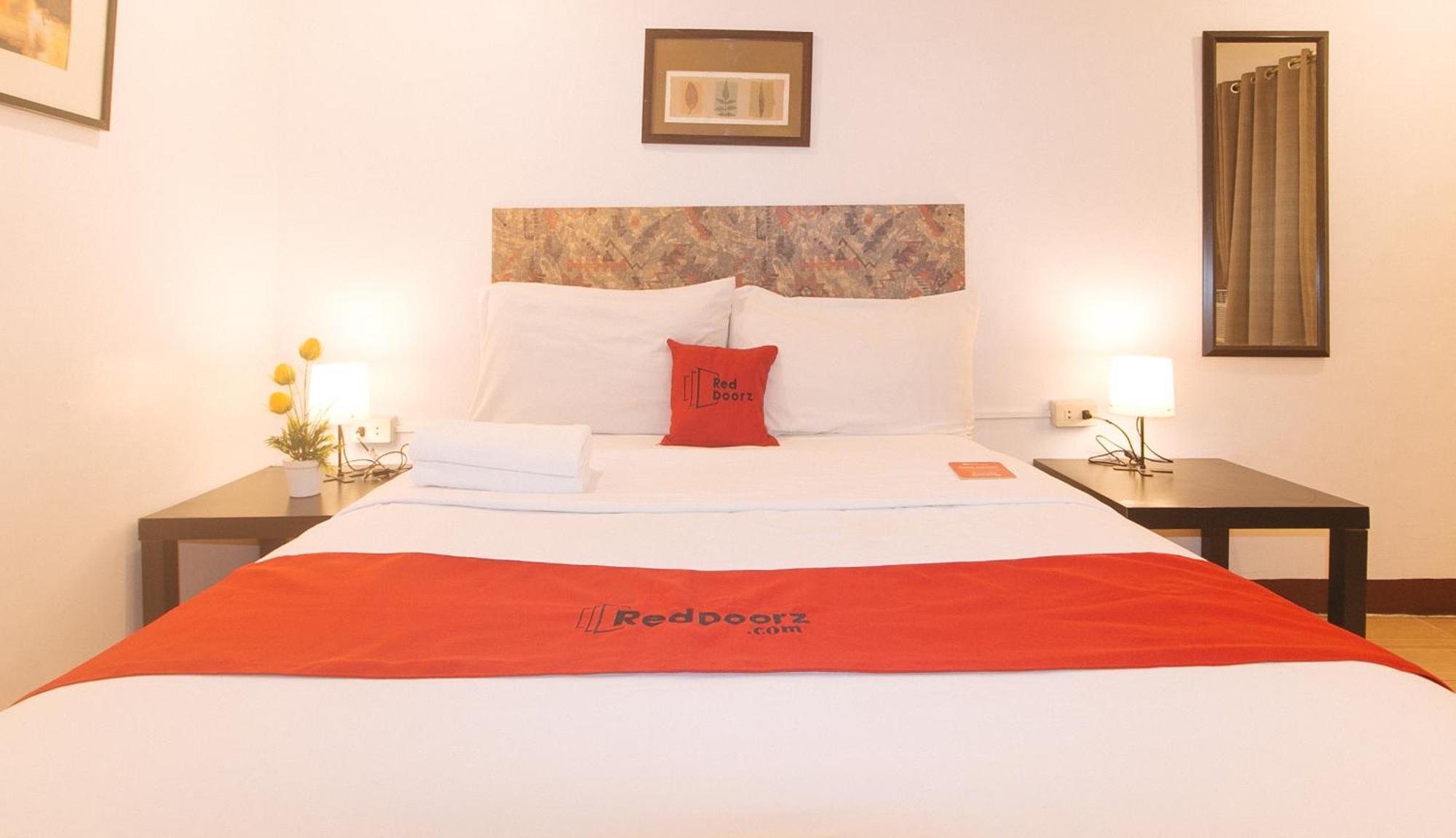 Pension Inn Marilao Lias Bagian luar foto