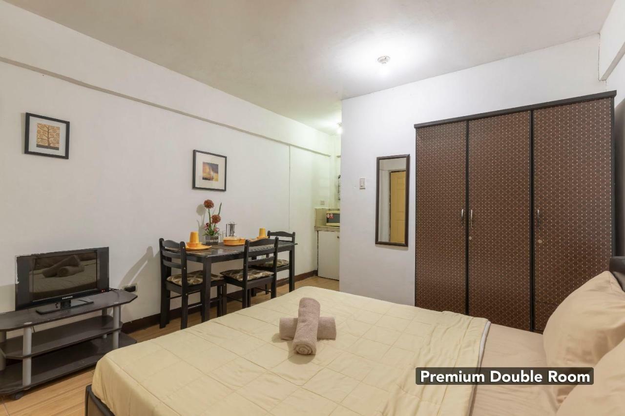 Pension Inn Marilao Lias Bagian luar foto